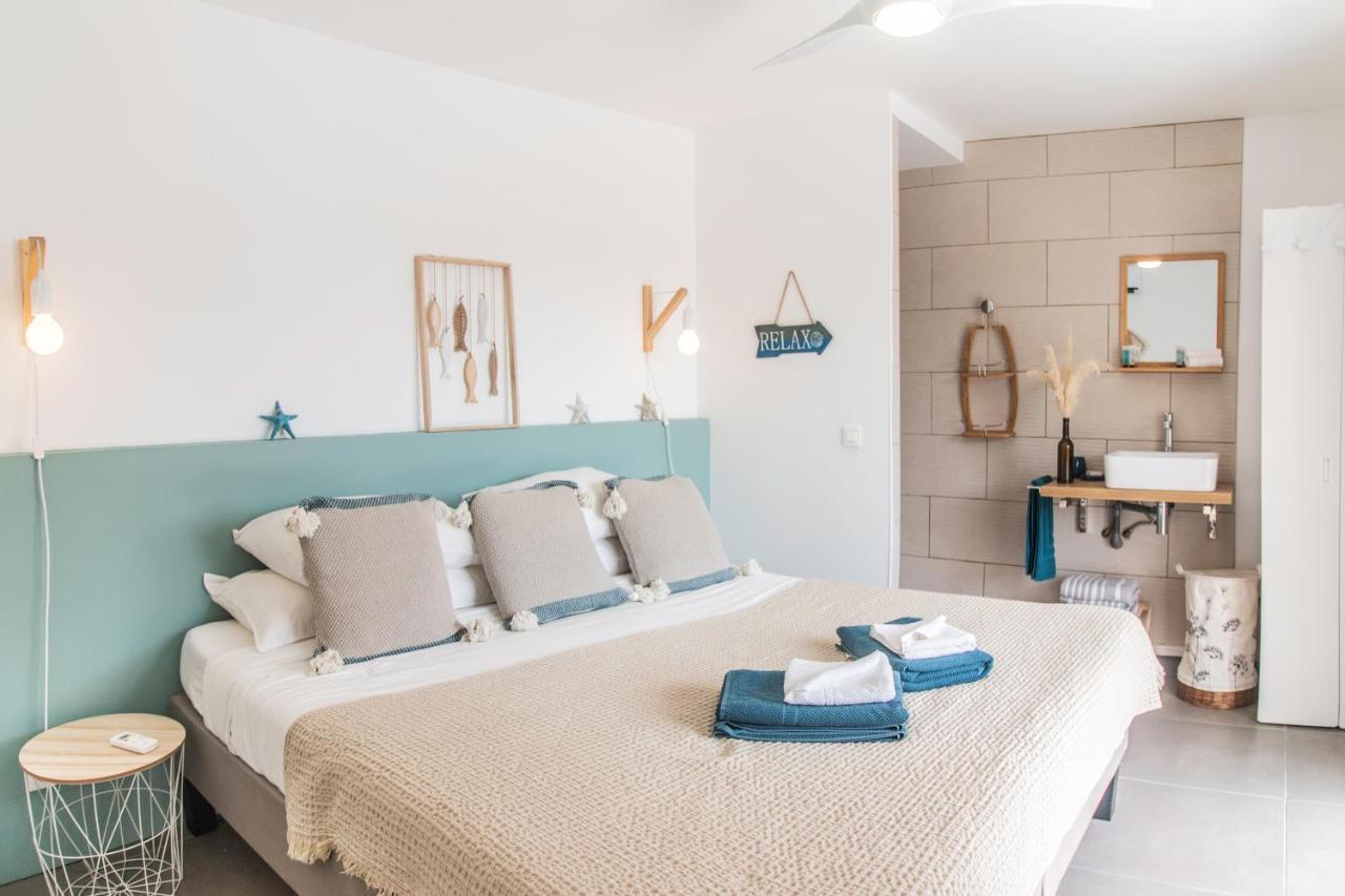 Blue Wave - 2 Bedrooms - Orient Beach! Quarter of Orleans ภายนอก รูปภาพ